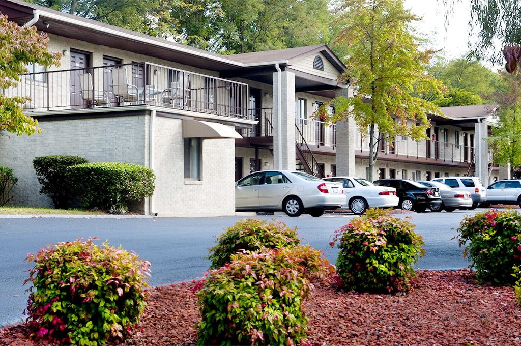 Affordable Corporate Suites Roanoke-Overland Dr